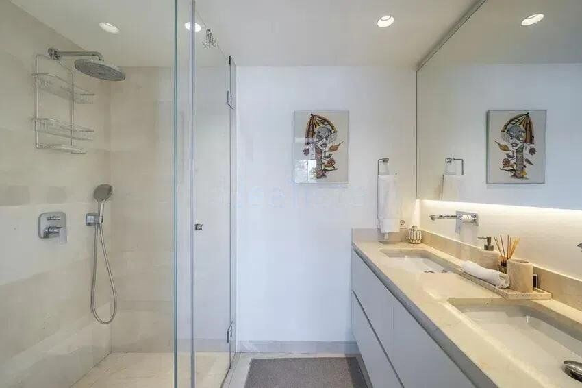 3 Bed Apartment for sale in Marbella Costa Del Sol, Málaga, Spain