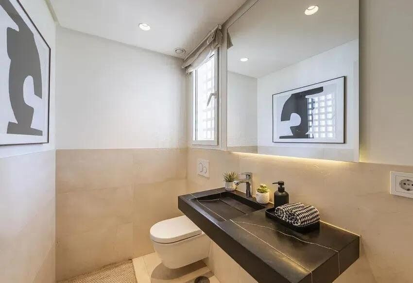 3 Bed Apartment for sale in Marbella Costa Del Sol, Málaga, Spain