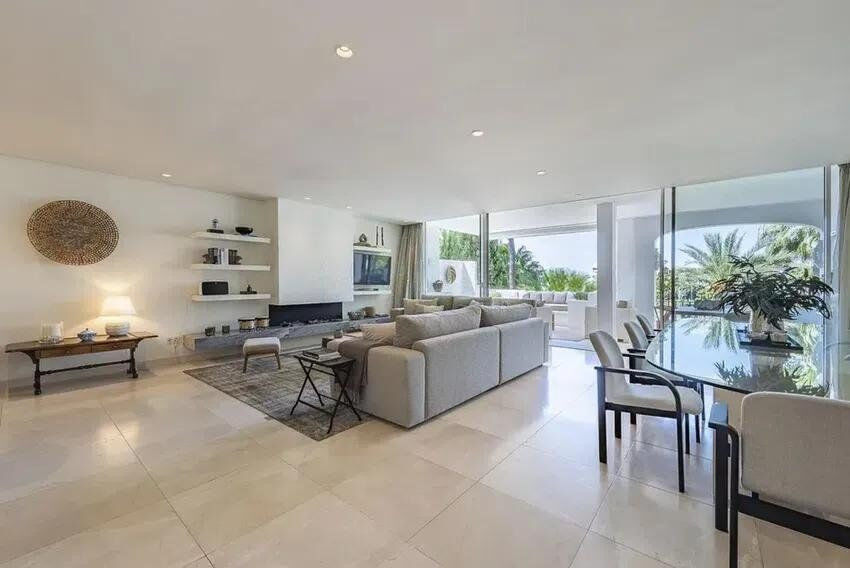 3 Bed Apartment for sale in Marbella Costa Del Sol, Málaga, Spain