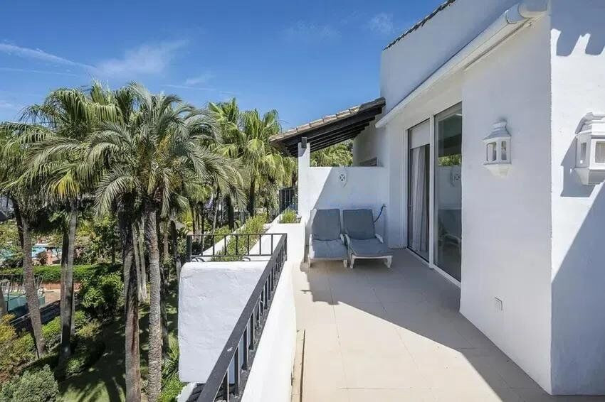 3 Bed Apartment for sale in Marbella Costa Del Sol, Málaga, Spain
