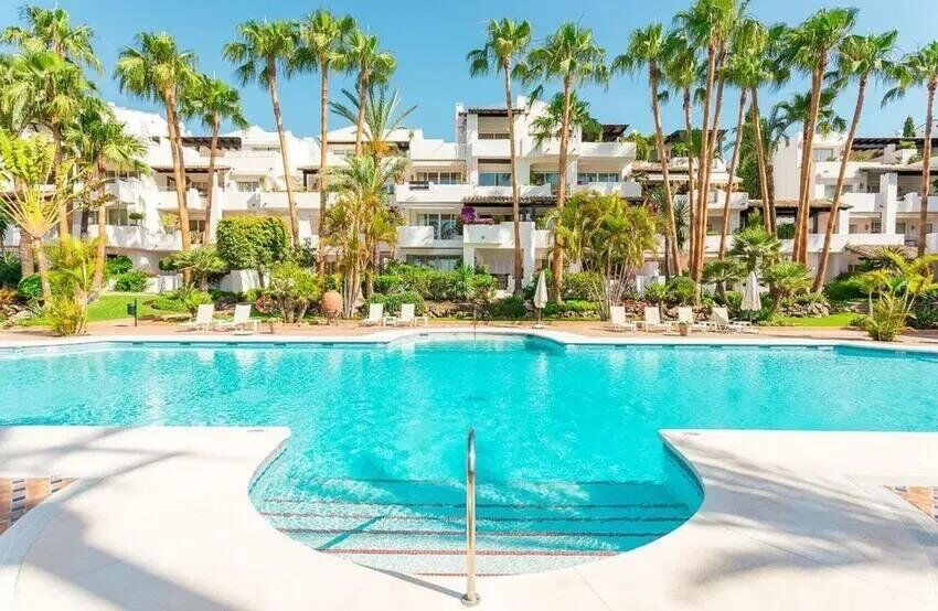 3 Bed Apartment for sale in Marbella Costa Del Sol, Málaga, Spain