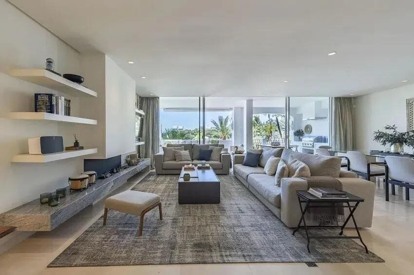 3 Bed Apartment for sale in Marbella Costa Del Sol, Málaga, Spain