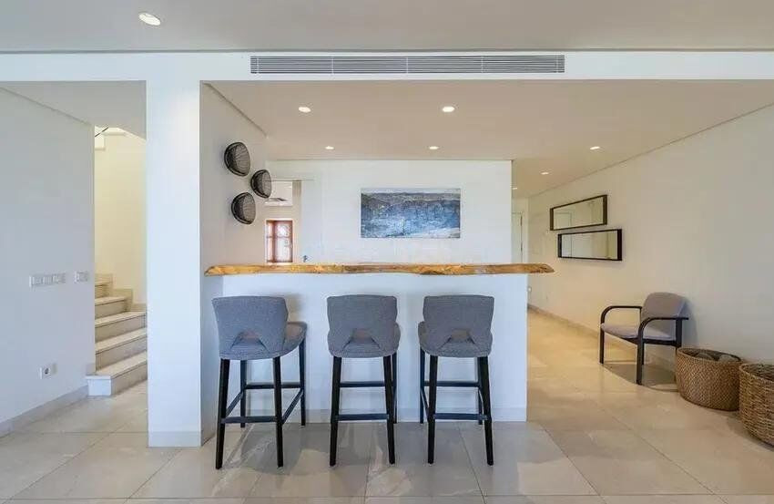 3 Bed Apartment for sale in Marbella Costa Del Sol, Málaga, Spain
