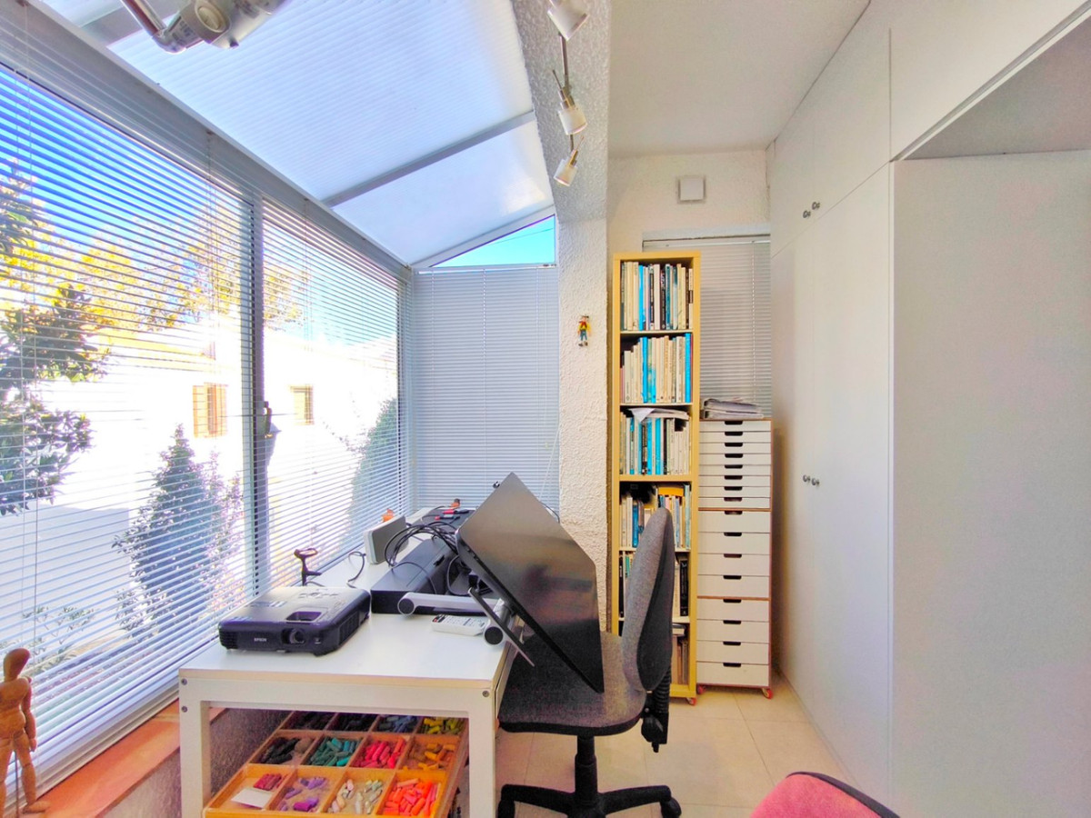 1 Bed Apartment for sale in Sella Costa Blanca, Alicante, Spain