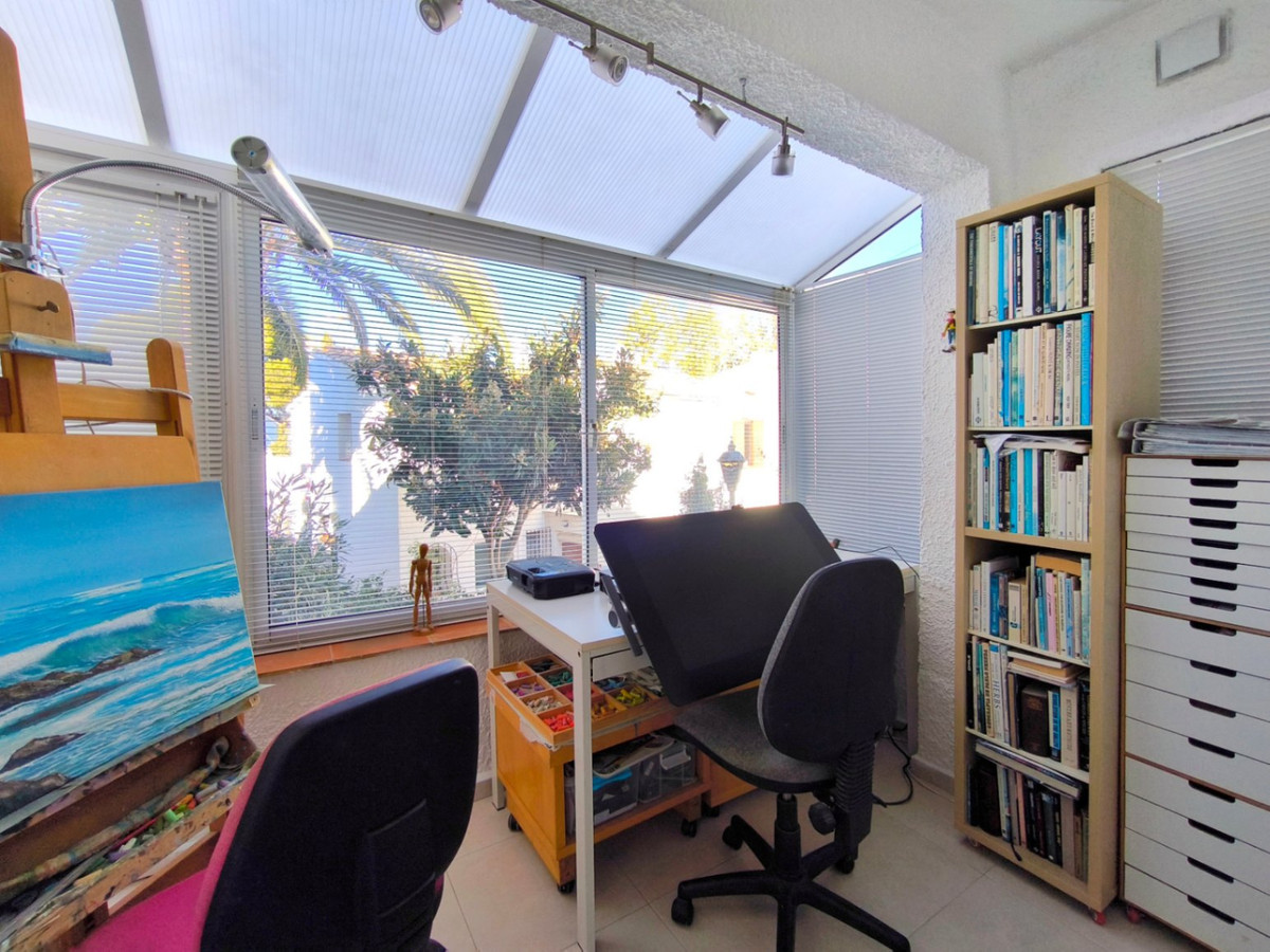 1 Bed Apartment for sale in Sella Costa Blanca, Alicante, Spain