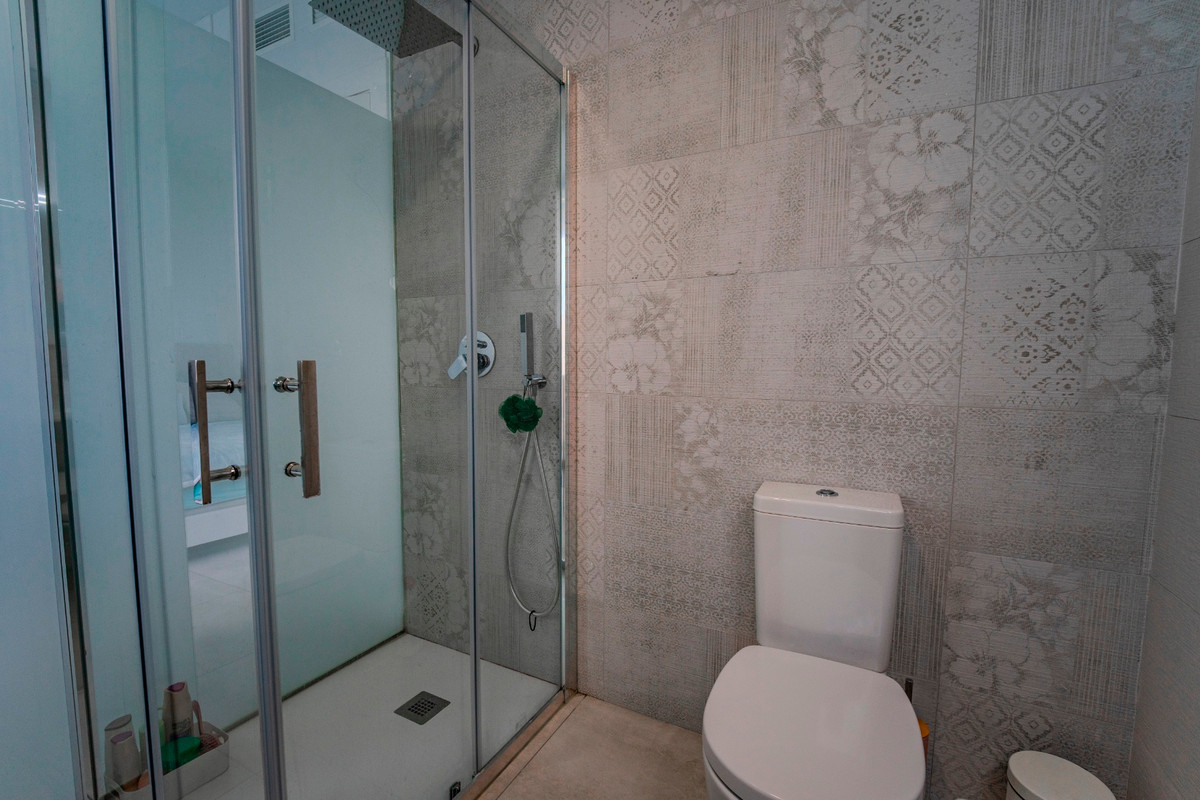 Se vende Pareada de 3 dormitorios en Costa Blanca, Alicante, España