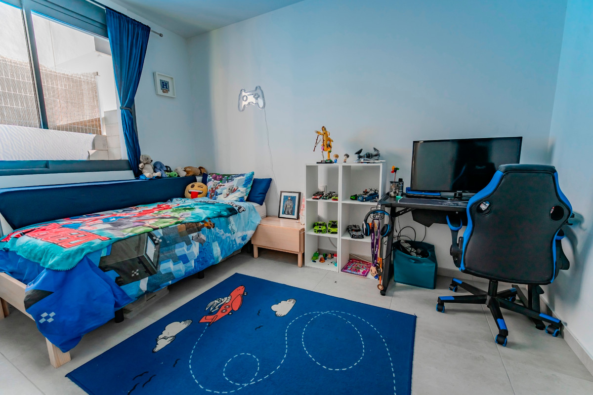Se vende Pareada de 3 dormitorios en Costa Blanca, Alicante, España