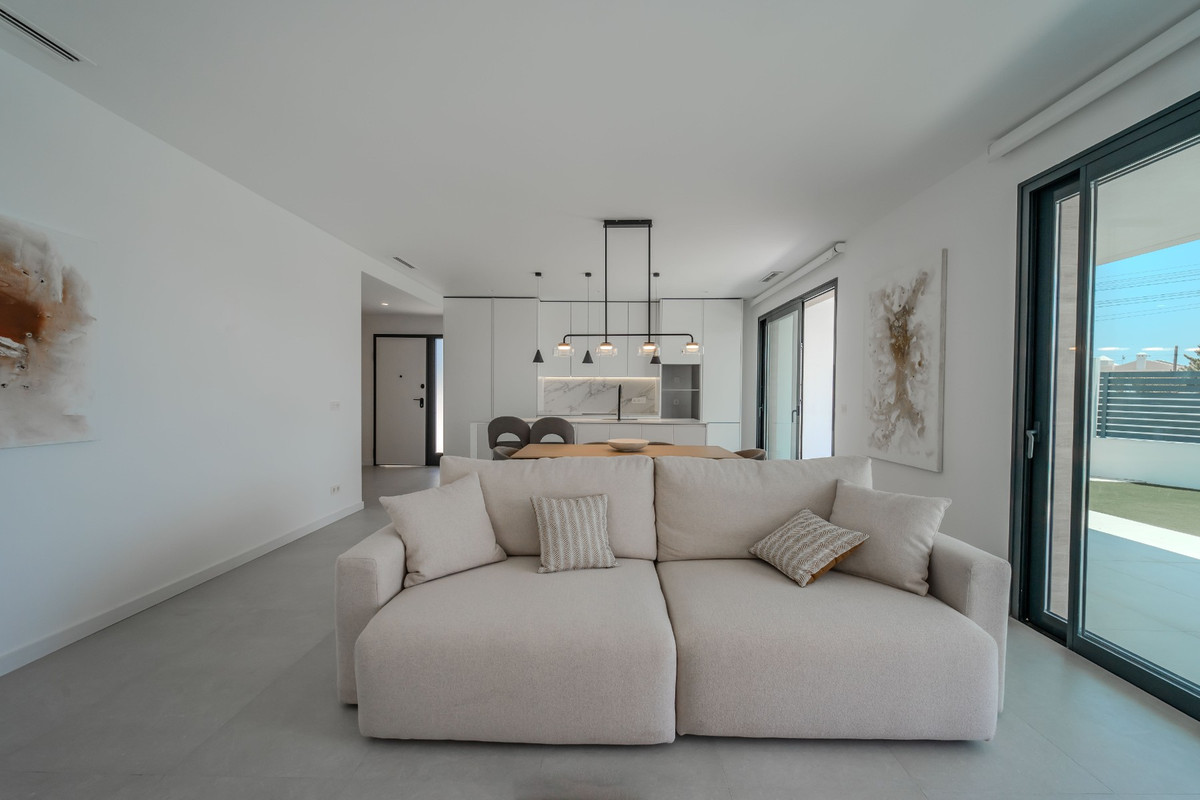 3 Bed Townhouse for sale in Ciudad Quesada Costa Blanca, Alicante, Spain