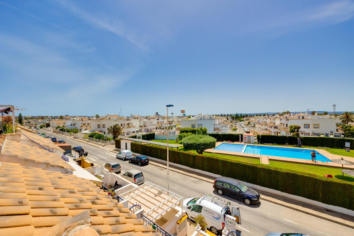 2 Bed Apartment for sale in Torrevieja Costa Blanca, Alicante, Spain