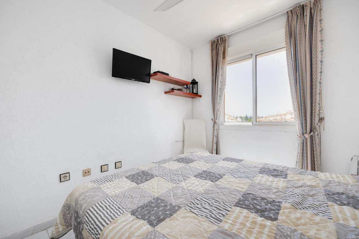 2 Bed Apartment for sale in Torrevieja Costa Blanca, Alicante, Spain