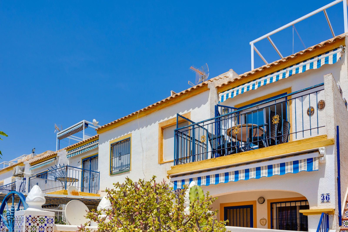 2 Bed Apartment for sale in Torrevieja Costa Blanca, Alicante, Spain