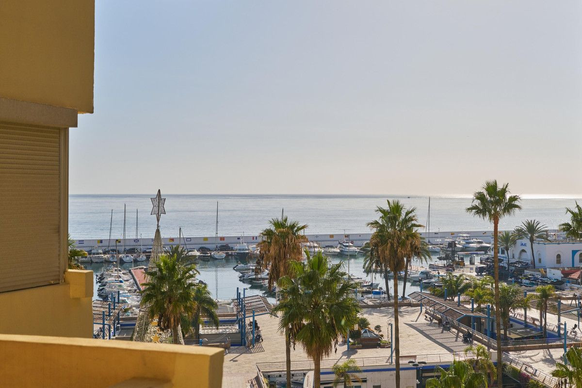 2 Bed Apartment for sale in Marbella Costa Del Sol, Málaga, Spain