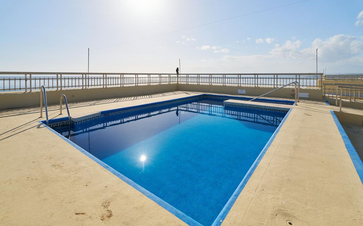2 Bed Apartment for sale in Marbella Costa Del Sol, Málaga, Spain