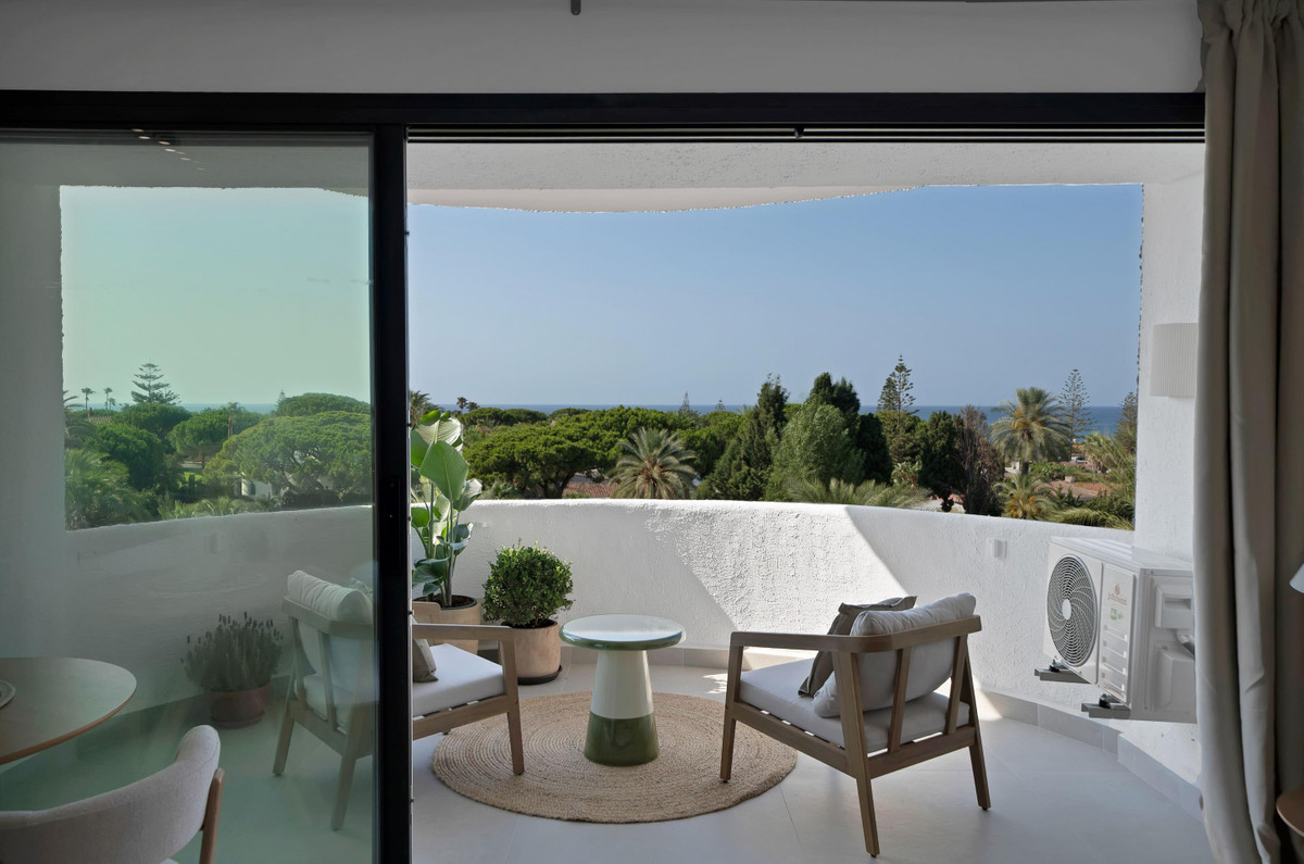 Apartment for sale in Marbella Costa Del Sol, Málaga, Spain