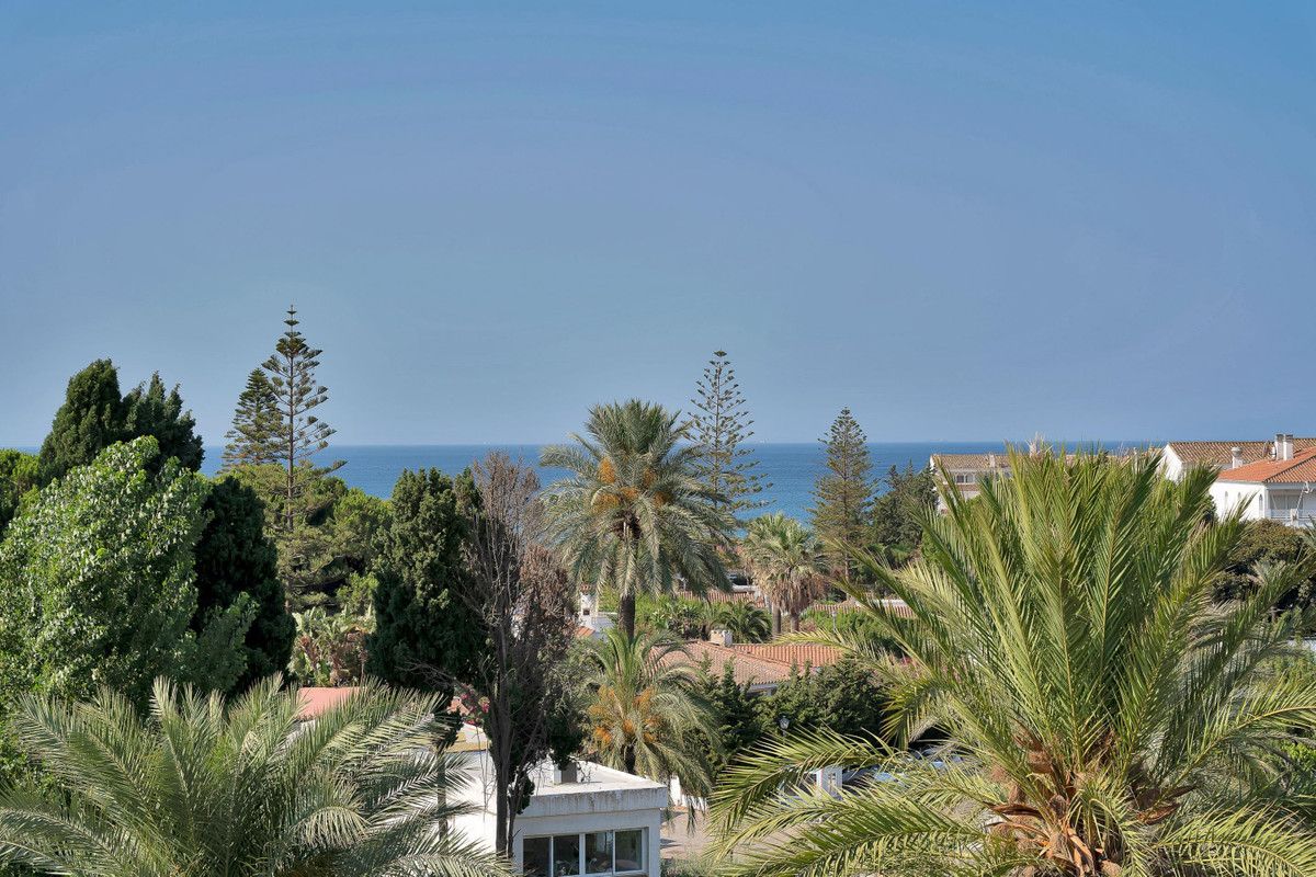 Apartment for sale in Marbella Costa Del Sol, Málaga, Spain