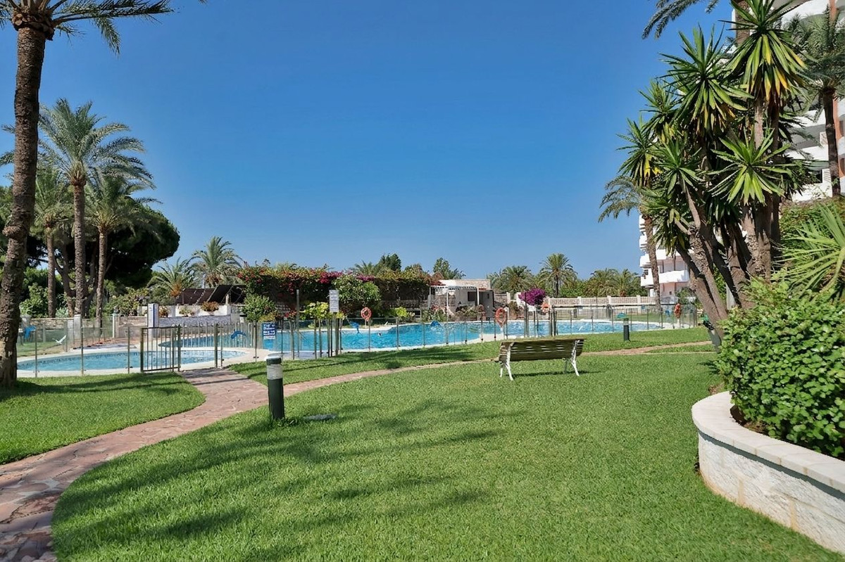 Apartment for sale in Marbella Costa Del Sol, Málaga, Spain
