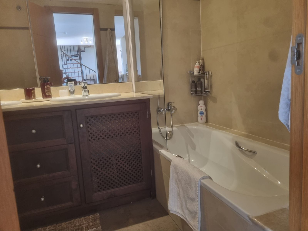 3 Bed Apartment for sale in Benalmadena Costa Del Sol, Málaga, Spain
