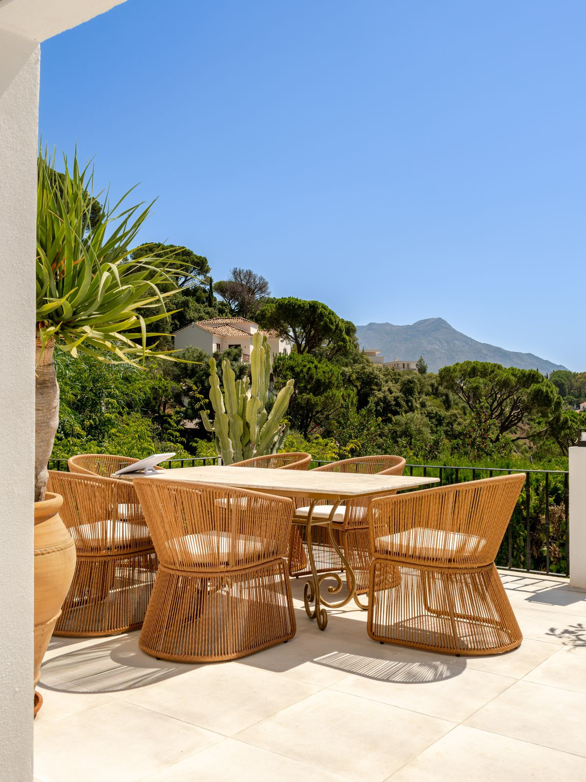 5 Bed Townhouse for sale in El Madroñal Costa Del Sol, Málaga, Spain