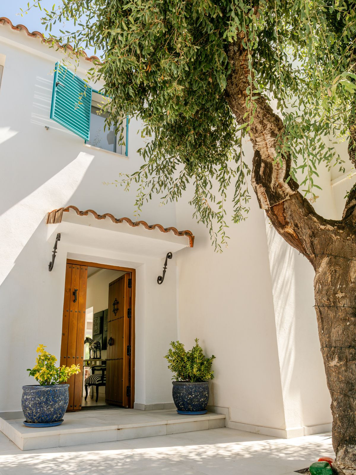 5 Bed Townhouse for sale in El Madroñal Costa Del Sol, Málaga, Spain