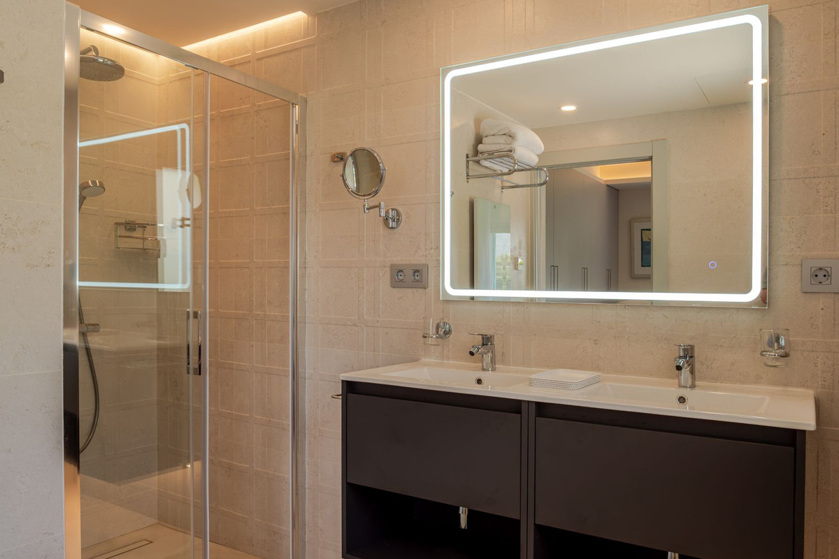 5 Bed Townhouse for sale in El Madroñal Costa Del Sol, Málaga, Spain