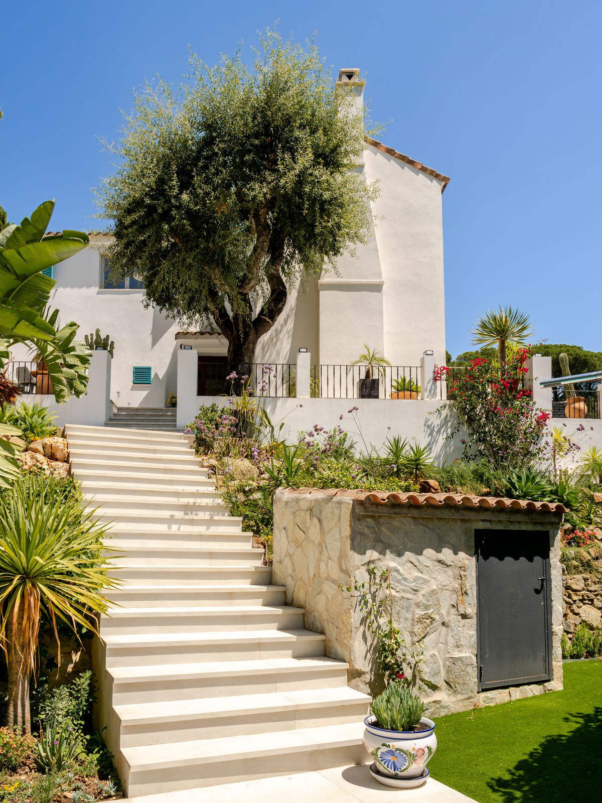 5 Bed Townhouse for sale in El Madroñal Costa Del Sol, Málaga, Spain
