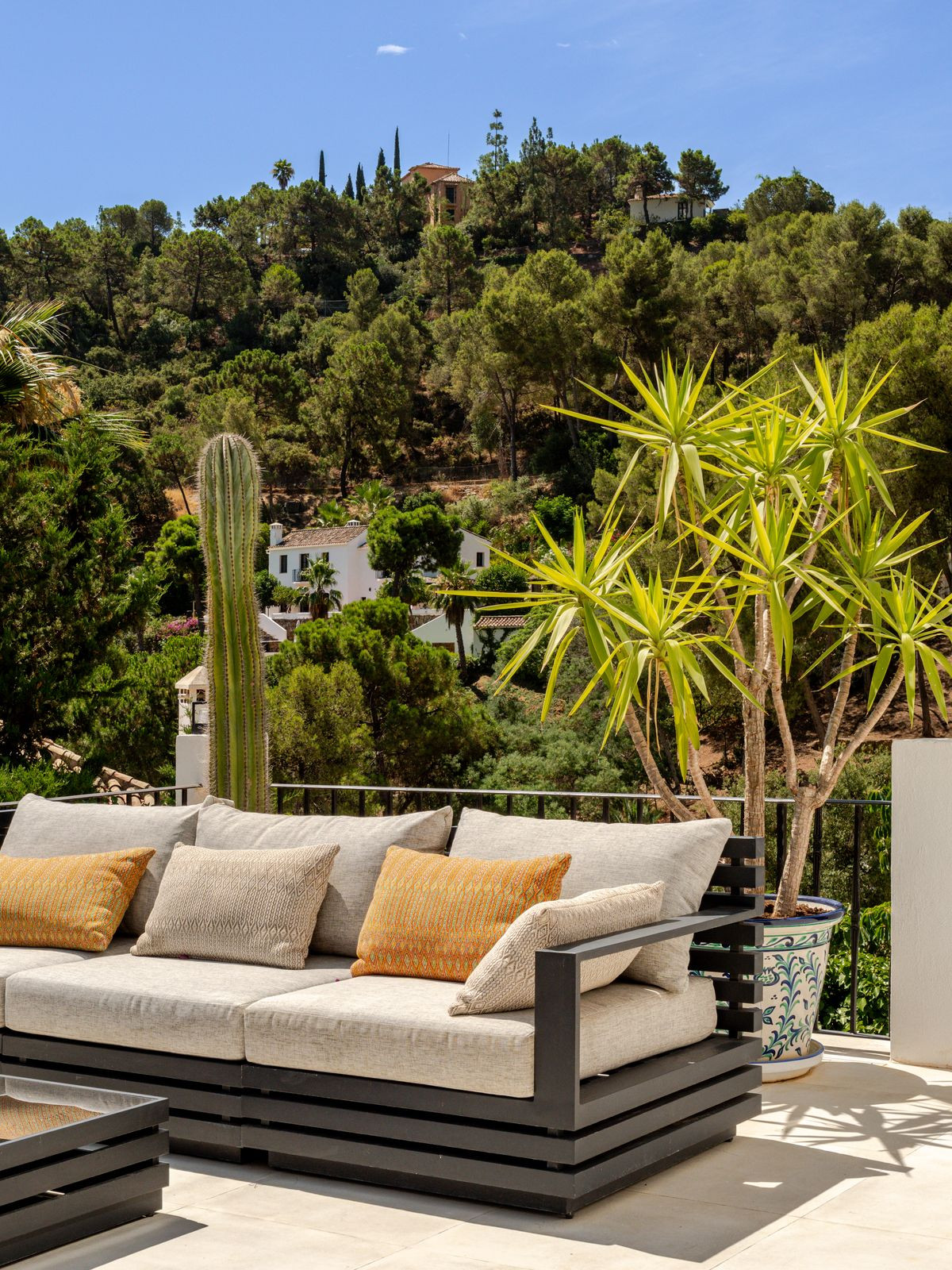 5 Bed Townhouse for sale in El Madroñal Costa Del Sol, Málaga, Spain