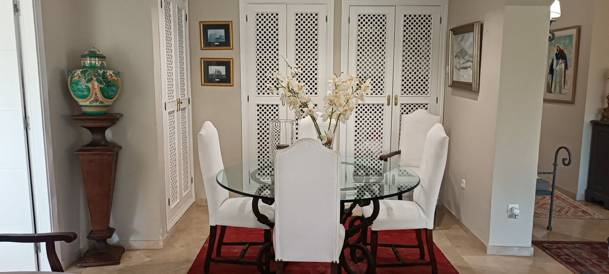3 Bed Apartment for sale in Estepona Costa Del Sol, Málaga, Spain