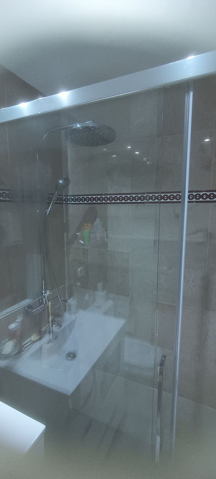 3 Bed Apartment for sale in Estepona Costa Del Sol, Málaga, Spain