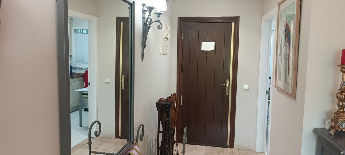 3 Bed Apartment for sale in Estepona Costa Del Sol, Málaga, Spain