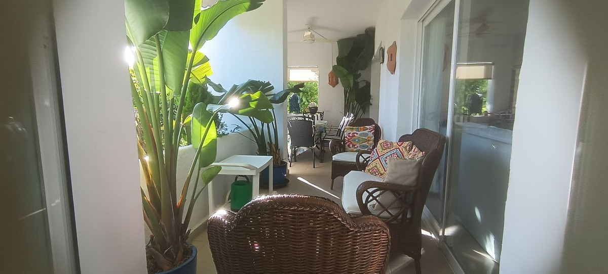 3 Bed Apartment for sale in Estepona Costa Del Sol, Málaga, Spain