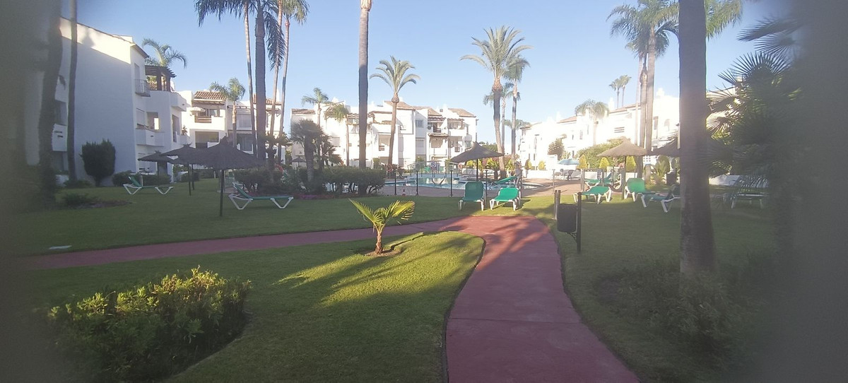 3 Bed Apartment for sale in Estepona Costa Del Sol, Málaga, Spain