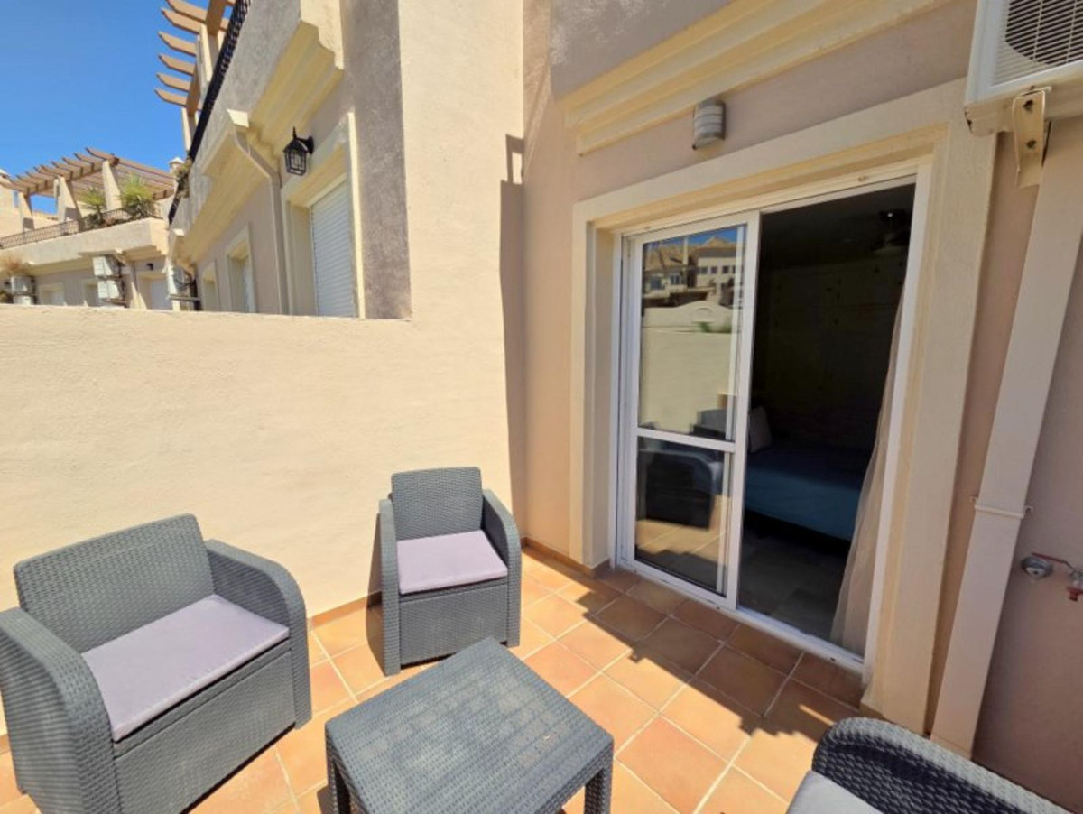 3 Bed Apartment for sale in La Duquesa Costa Del Sol, Málaga, Spain