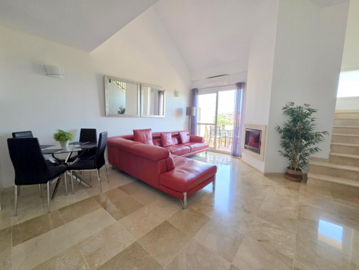 3 Bed Apartment for sale in La Duquesa Costa Del Sol, Málaga, Spain