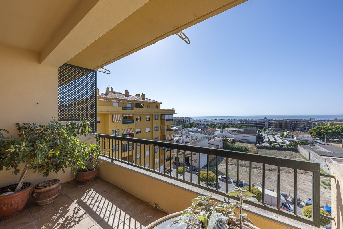 3 Bed Apartment for sale in San Pedro De Alcántara Costa Del Sol, Málaga, Spain