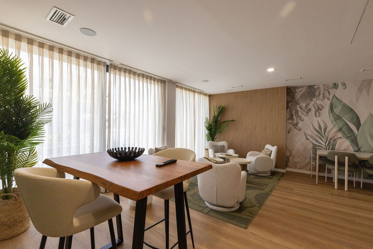 3 Bed Apartment for sale in Estepona Costa Del Sol, Málaga, Spain