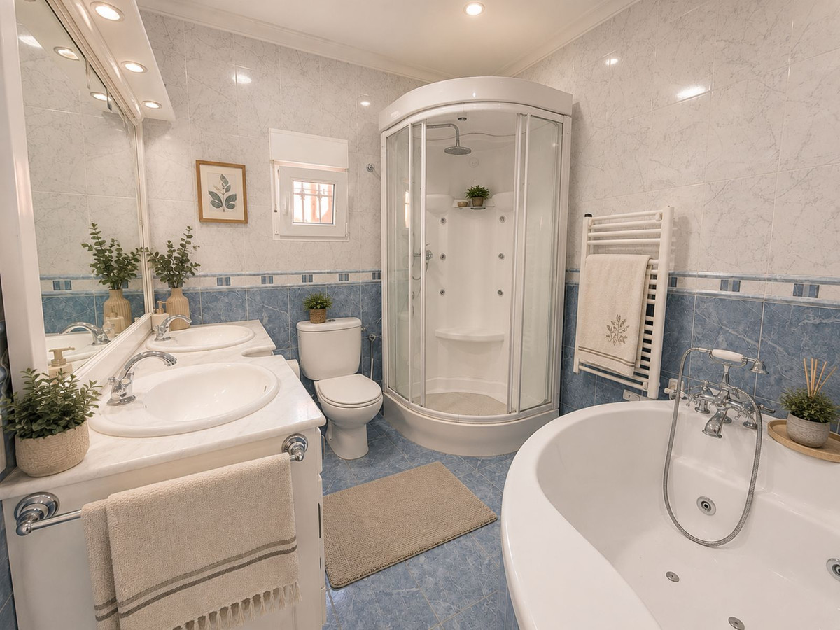 2 Bed Townhouse for sale in Manilva Costa Del Sol, Málaga, Spain