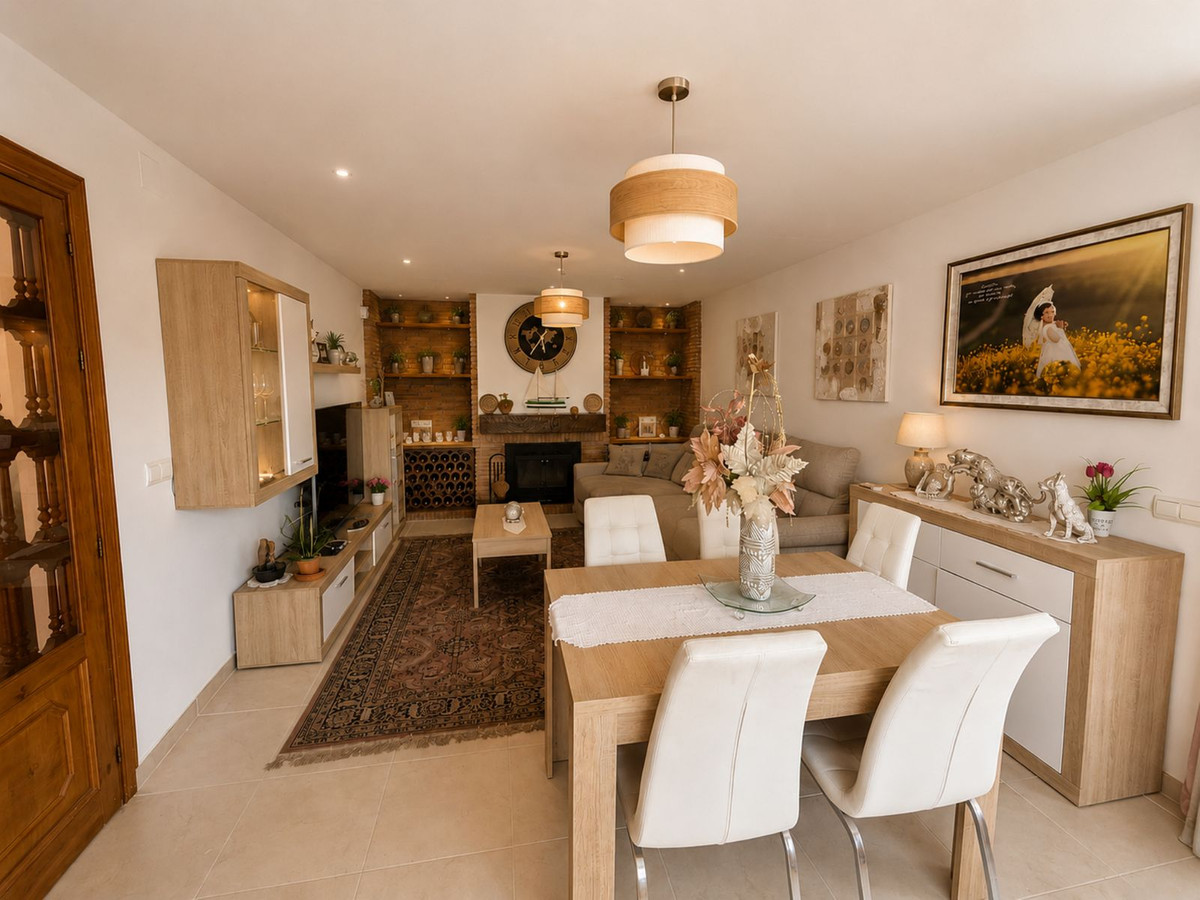 2 Bed Townhouse for sale in Manilva Costa Del Sol, Málaga, Spain