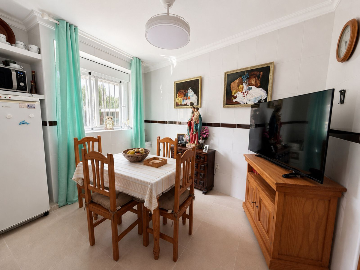 2 Bed Townhouse for sale in Manilva Costa Del Sol, Málaga, Spain