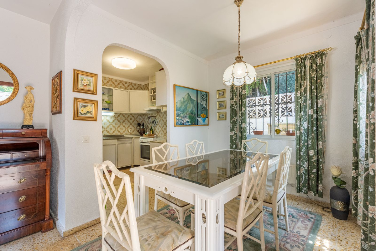3 Bed Townhouse for sale in Nueva Andalucía Costa Del Sol, Málaga, Spain