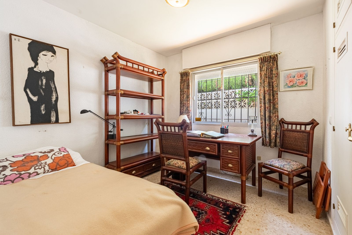 3 Bed Townhouse for sale in Nueva Andalucía Costa Del Sol, Málaga, Spain