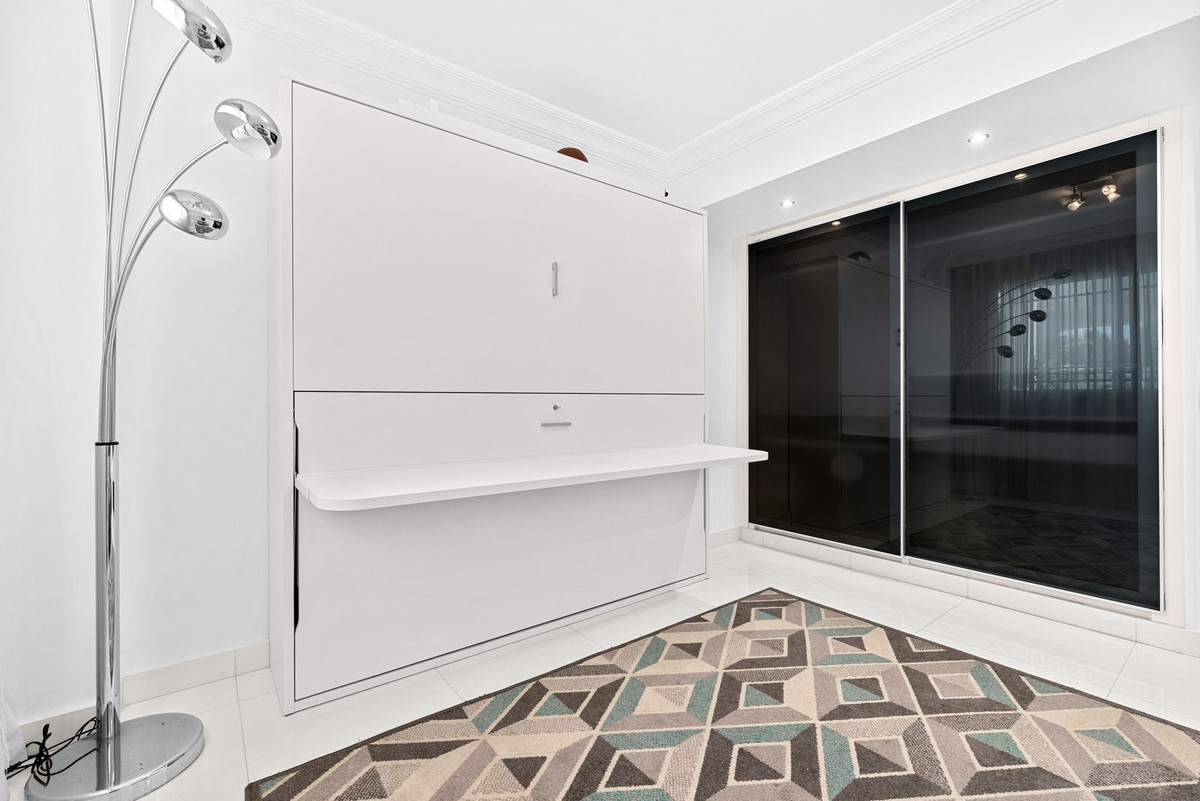 4 Bed Apartment for sale in Marbella Costa Del Sol, Málaga, Spain