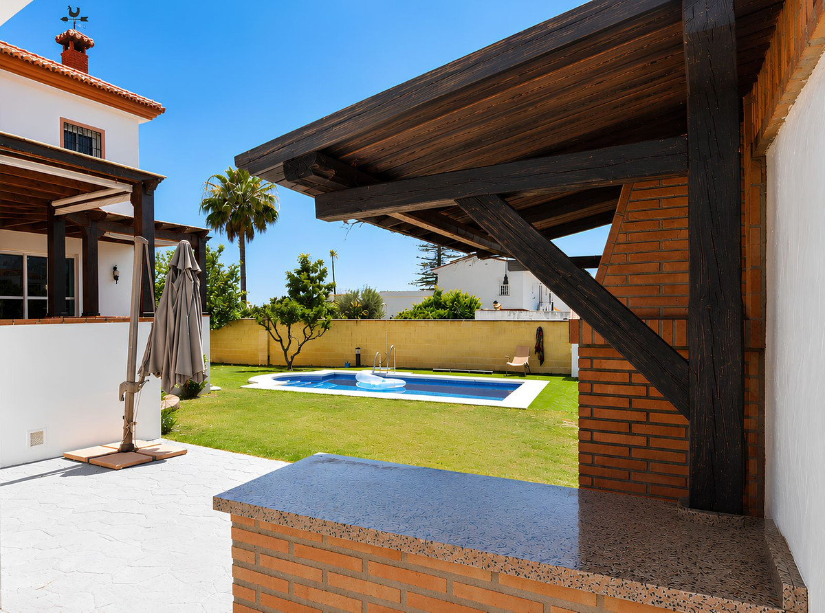 4 Bed Townhouse for sale in Mijas Costa Del Sol, Málaga, Spain