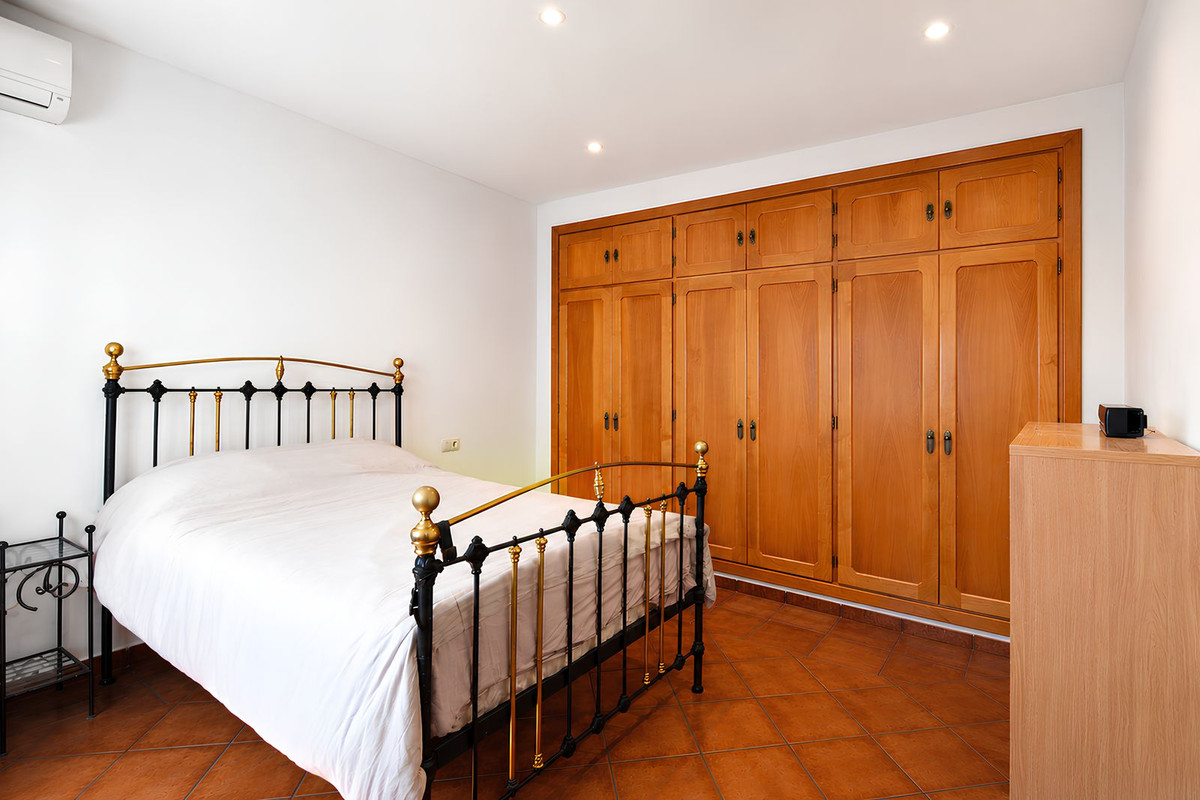 4 Bed Townhouse for sale in Mijas Costa Del Sol, Málaga, Spain