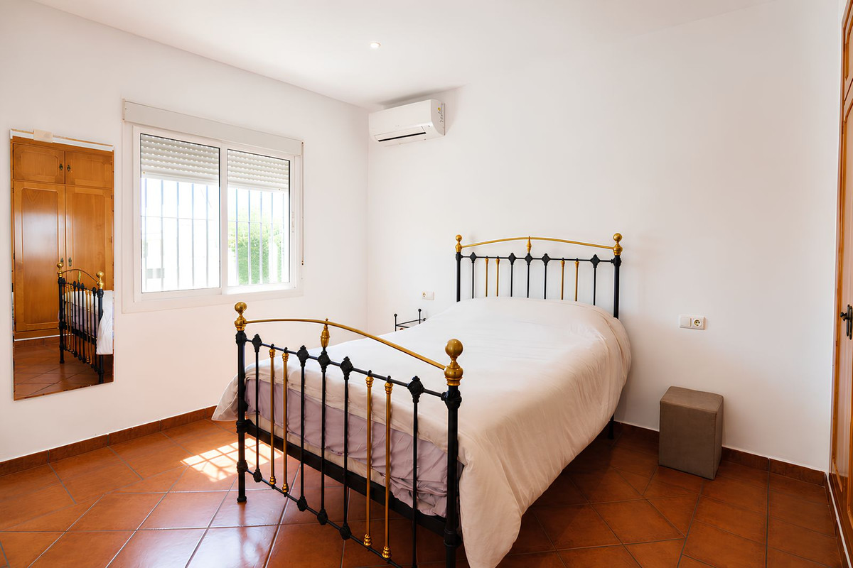 4 Bed Townhouse for sale in Mijas Costa Del Sol, Málaga, Spain