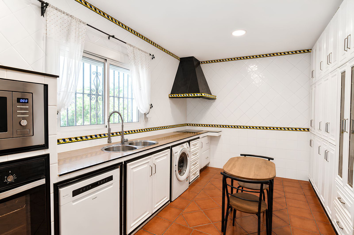 4 Bed Townhouse for sale in Mijas Costa Del Sol, Málaga, Spain