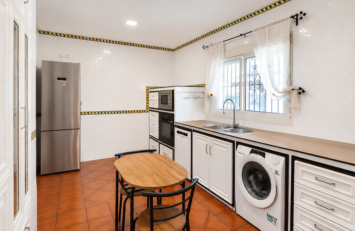 4 Bed Townhouse for sale in Mijas Costa Del Sol, Málaga, Spain