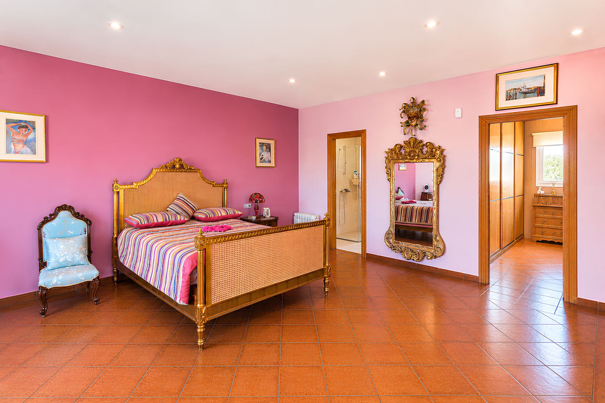 4 Bed Townhouse for sale in Mijas Costa Del Sol, Málaga, Spain