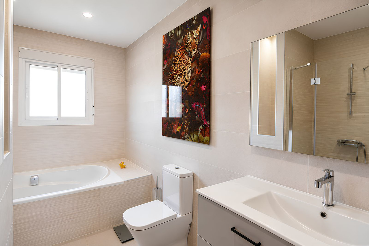 4 Bed Townhouse for sale in Mijas Costa Del Sol, Málaga, Spain