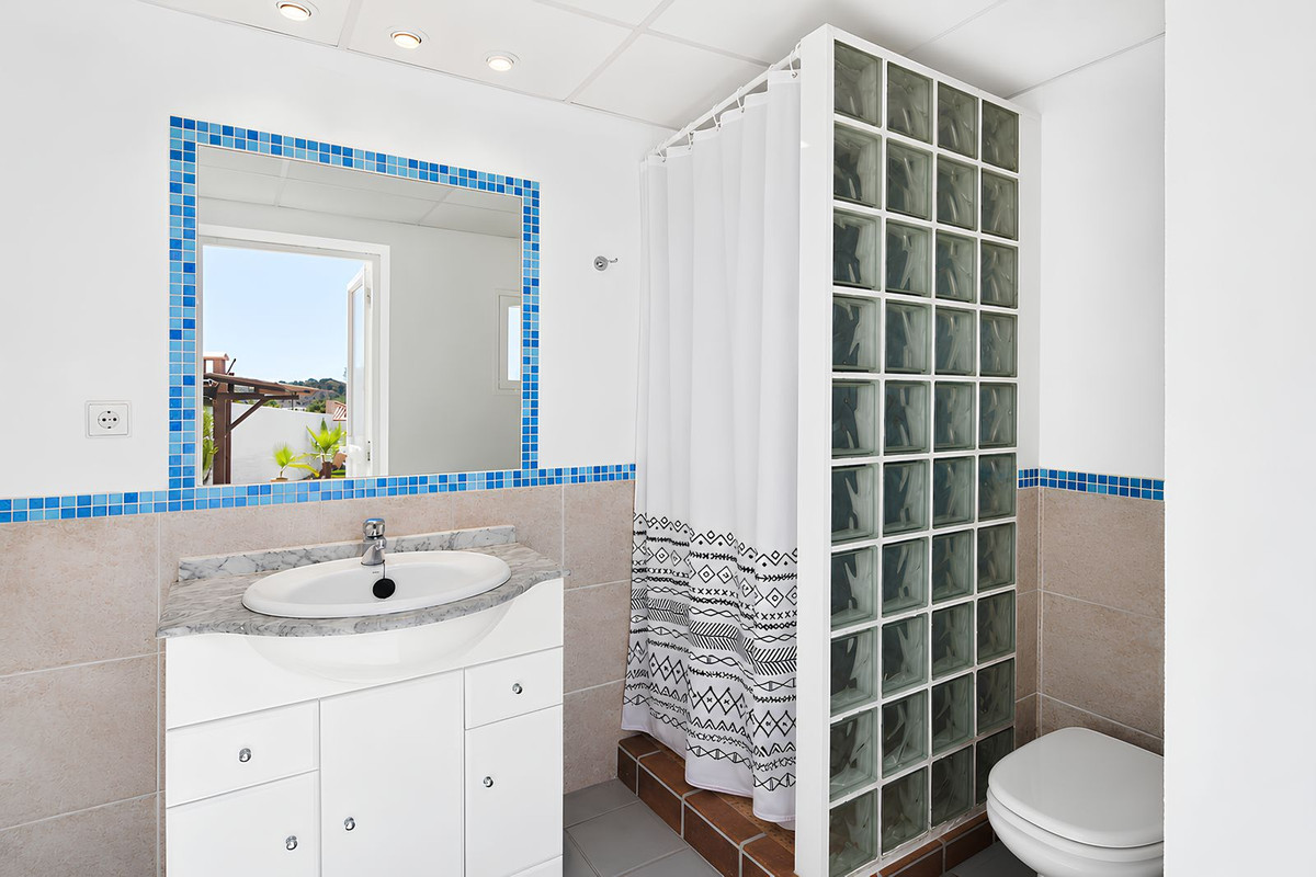 4 Bed Townhouse for sale in Mijas Costa Del Sol, Málaga, Spain