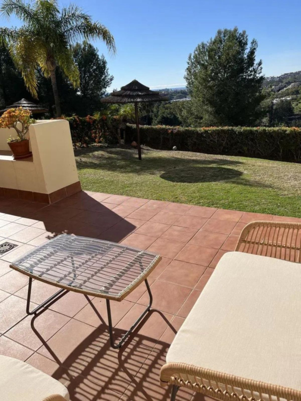 2 Bed Apartment for sale in Benahavís Costa Del Sol, Málaga, Spain